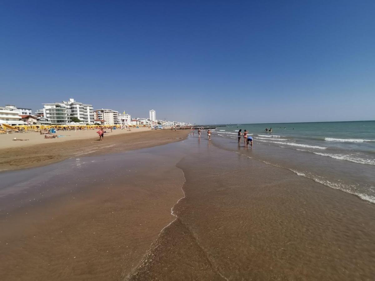 Gigi House Appartamento Piazza Mazzini 300M Dal Mare Lido di Jesolo Eksteriør bilde